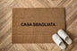 CASA SBAGLIATA Zerbino Personalizzato in Fibra di Cocco – Incisione Laser – Welcome Mat Ingresso Casa