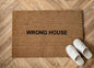 Wrong house Zerbino Personalizzato in Fibra di Cocco – Incisione Laser – Welcome Mat Ingresso Casa