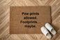 Paw prints allowed. Footprints… maybe. Zerbino Personalizzato in Fibra di Cocco – Incisione Laser – Welcome Mat Ingresso Casa